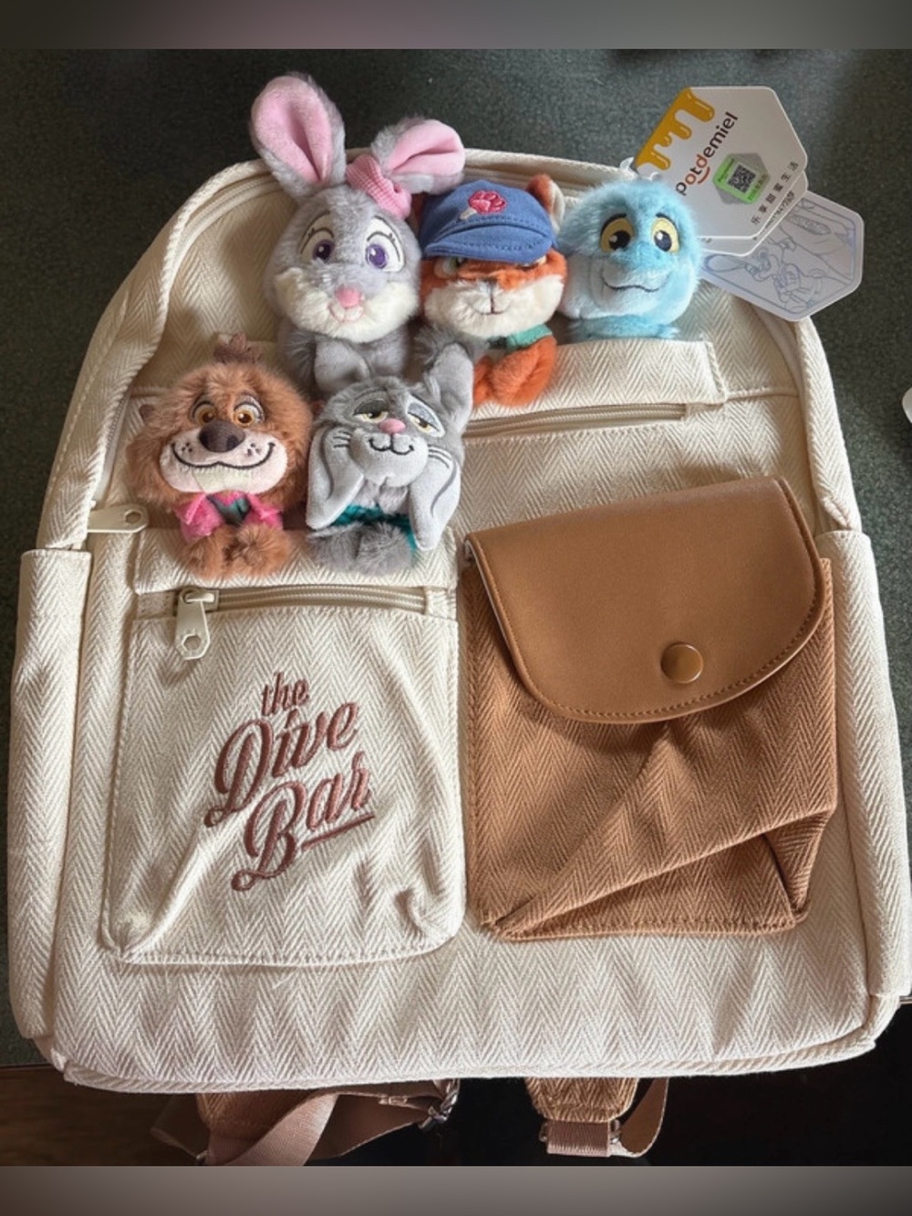 China-Exclusive Disney Zootopia "Meet my Friends" Backpack